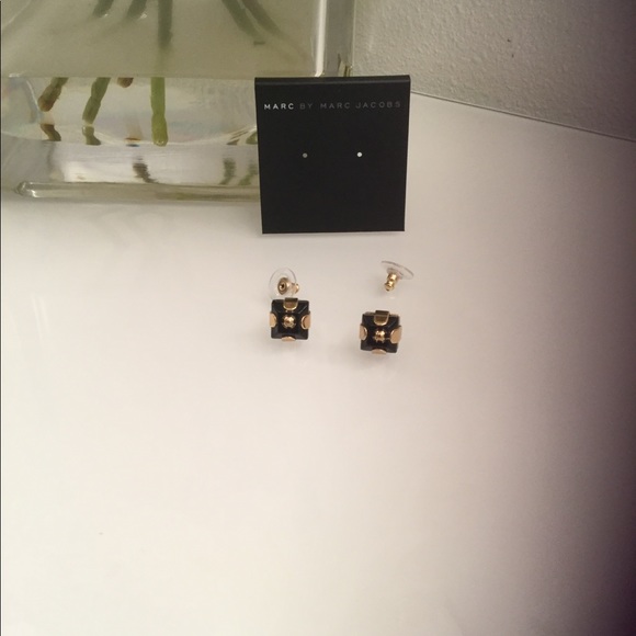 Marc Jacobs Earrings - Picture 6 of 6